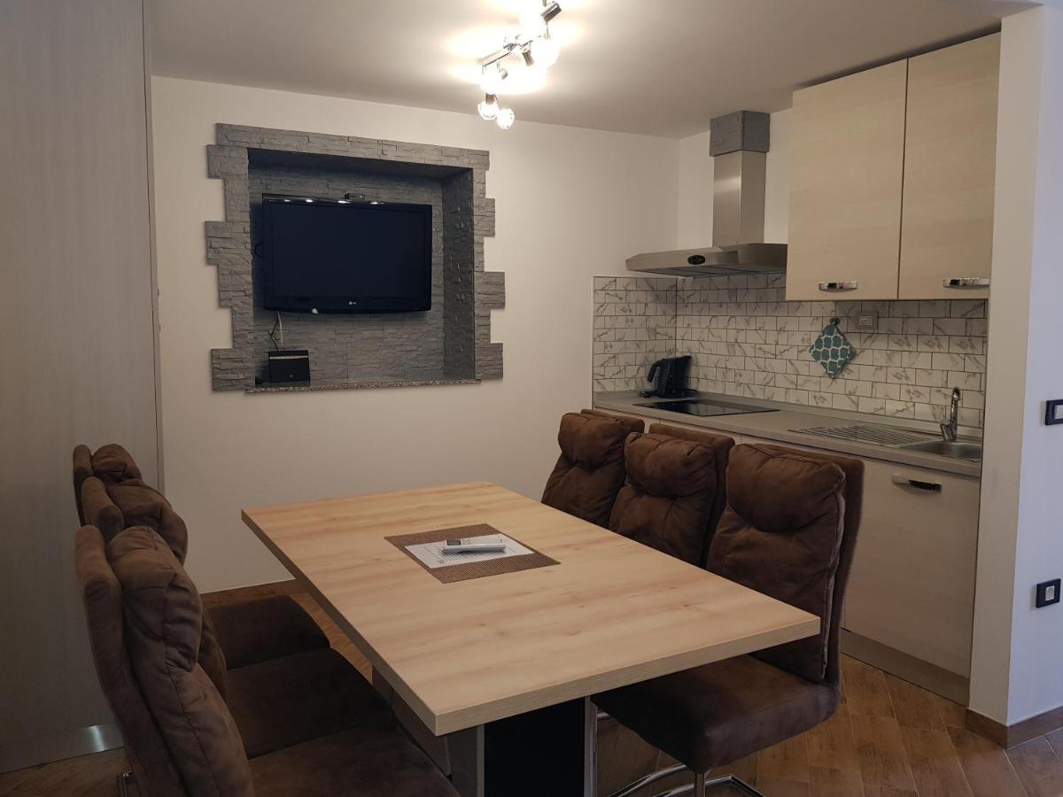 Apartments Villa Irena Koper Extérieur photo