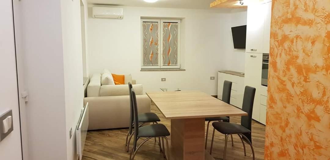 Apartments Villa Irena Koper Extérieur photo